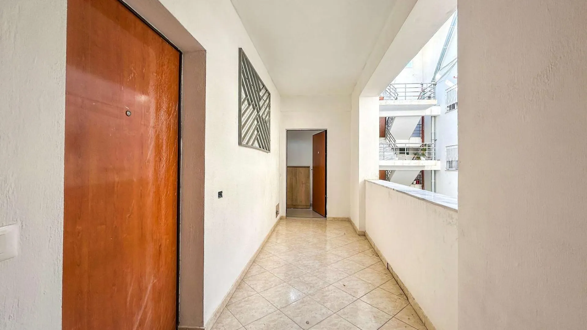 801 Vibes Apartment Durres